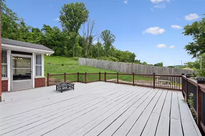 135 Penn Adamsburg Rd, Hempfield Township, PA 15644 - Photo 16