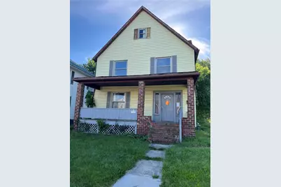 211 Cedar Ave, Sharon, PA 16146 - Photo 1