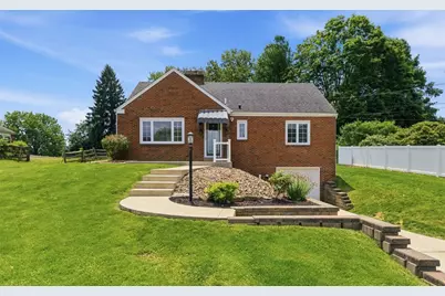 212 Patton Drive, Moon/Crescent Twp, PA 15108 - Photo 2