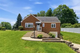 212 Patton Dr, Moon/Crescent Twp, PA 15108 - Photo 2