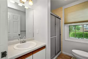 343 Alamo Dr, Pittsburgh, PA 15241 - Photo 18