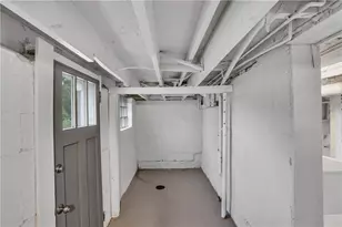 121 College Ave, Pittsburgh, PA 15239 - Photo 28