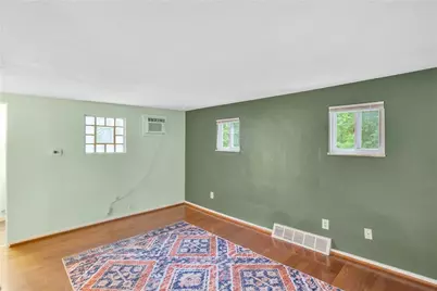 121 College Ave, Pittsburgh, PA 15239 - Photo 8