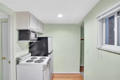 121 College Ave, Pittsburgh, PA 15239 - Photo 14