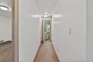 927 Greenhill Rd, Pittsburgh, PA 15209 - Photo 14