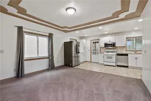 927 Greenhill Rd, Pittsburgh, PA 15209 - Photo 10