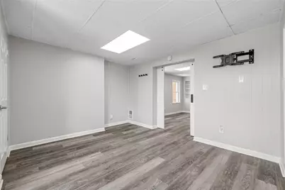 7472 McClure Avenue, Pittsburgh, PA 15218 - Photo 10