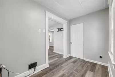 7472 McClure Avenue, Pittsburgh, PA 15218 - Photo 12