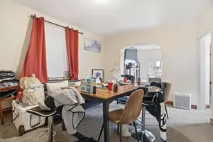 2301 Patterson St, Pittsburgh, PA 15203 - Photo 4