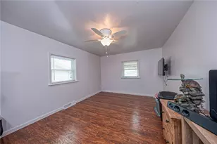 335 Liberty Ave, Washington, PA 15301 - Photo 14