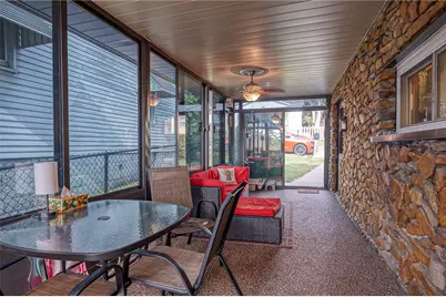 335 Liberty Ave, Washington, PA 15301 - Photo 4