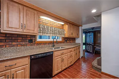 335 Liberty Ave, Washington, PA 15301 - Photo 6
