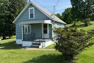 222 Bagdad Rd, Allegheny Township, PA 15656 - Photo 4