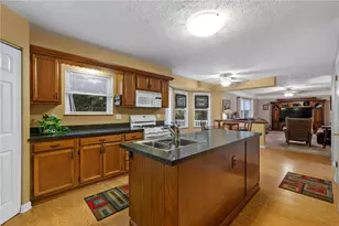 4948 Meadow Crest Dr, Hampton, PA 15101 - Photo 14