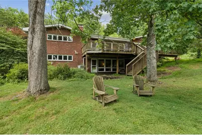 109 Wynnwood Drive, Pittsburgh, PA 15215 - Photo 2