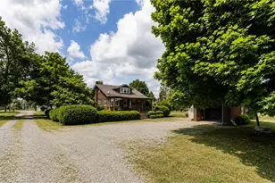 2132 Mercer Rd, Daugherty Township, PA 15066 - Photo 8