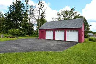 160 N Duffy Rd, Twp of But NW, PA 16001 - Photo 2