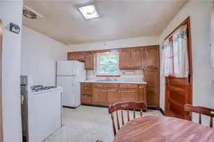 793 Becks Run Rd, Pittsburgh, PA 15210 - Photo 6