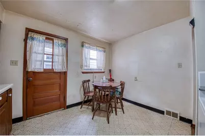793 Becks Run Rd, Pittsburgh, PA 15210 - Photo 10