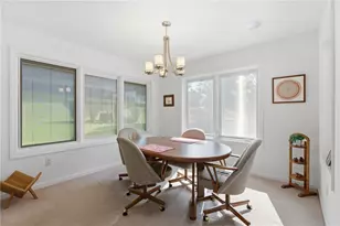 108 Winfield Manor Dr, Adams Township, PA 16046 - Photo 12