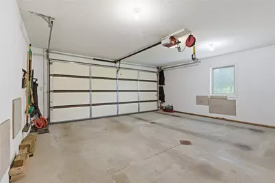 108 Winfield Manor Dr, Adams Township, PA 16046 - Photo 32