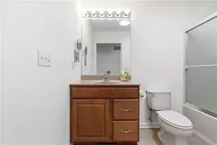 108 Winfield Manor Dr, Adams Township, PA 16046 - Photo 22