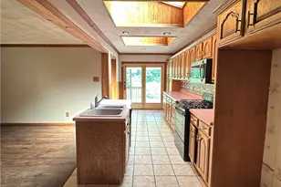 409 2nd St, East Bethlehem, PA 15368 - Photo 6