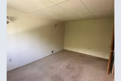409 2nd St, East Bethlehem, PA 15368 - Photo 18