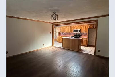 409 2nd St, East Bethlehem, PA 15368 - Photo 8