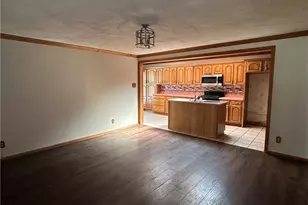 409 2nd St, East Bethlehem, PA 15368 - Photo 8