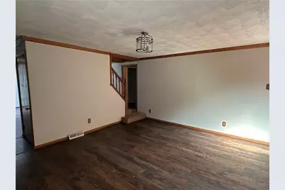 409 2nd St, East Bethlehem, PA 15368 - Photo 10