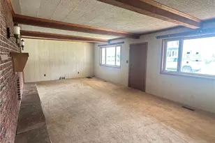 409 2nd St, East Bethlehem, PA 15368 - Photo 4