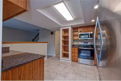 1342 Quail Run Cir, Bethel Park, PA 15102 - Photo 10