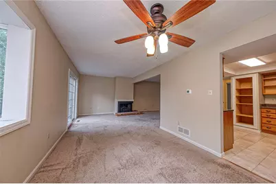 1342 Quail Run Cir, Bethel Park, PA 15102 - Photo 12