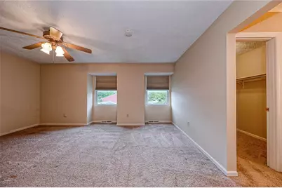 1342 Quail Run Cir, Bethel Park, PA 15102 - Photo 14