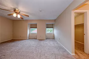 1342 Quail Run Cir, Bethel Park, PA 15102 - Photo 14