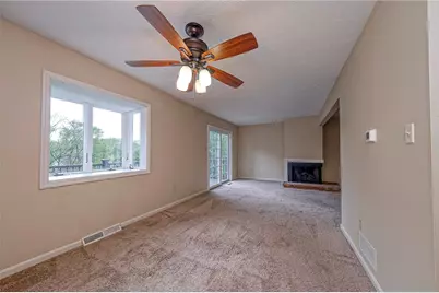 1342 Quail Run Cir, Bethel Park, PA 15102 - Photo 20