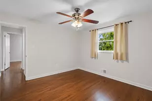 424 Amherst Ave, Moon/Crescent Twp, PA 15108 - Photo 8