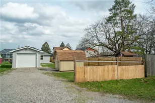 423 16th Ave, Patterson Township, PA 15010 - Photo 32