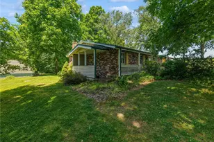 267 Pizza Barn Rd, Derry Township, PA 15717 - Photo 6