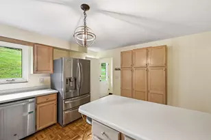 1260 Fox Chapel Rd, Pittsburgh, PA 15238 - Photo 12