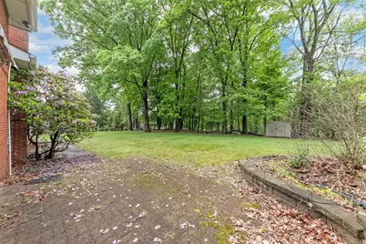 3450 Woodland Drive, Murrysville, PA 15668 - Photo 8