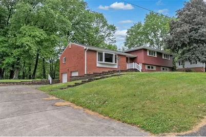 3450 Woodland Drive, Murrysville, PA 15668 - Photo 2