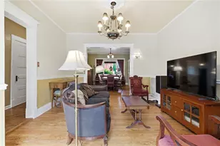 1634 Trinity St, Pittsburgh, PA 15206 - Photo 10