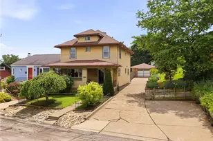 1634 Trinity St, Pittsburgh, PA 15206 - Photo 2
