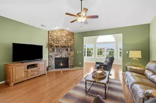 615 Old Glory Ln, Economy, PA 15042 - Photo 14