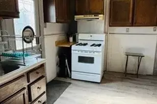 1227 Penn Ave, New Brighton, PA 15066 - Photo 4