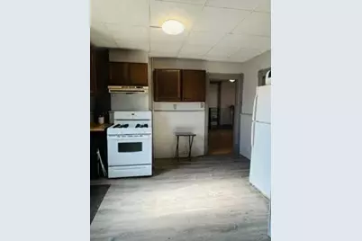 1227 Penn Ave, New Brighton, PA 15066 - Photo 6