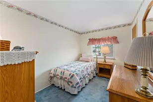 212 Mardi Gras Dr, Pittsburgh, PA 15239 - Photo 16
