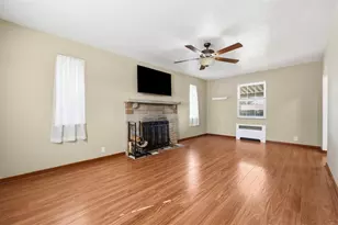 919 Tropical Ave, Beechview, PA 15216 - Photo 8